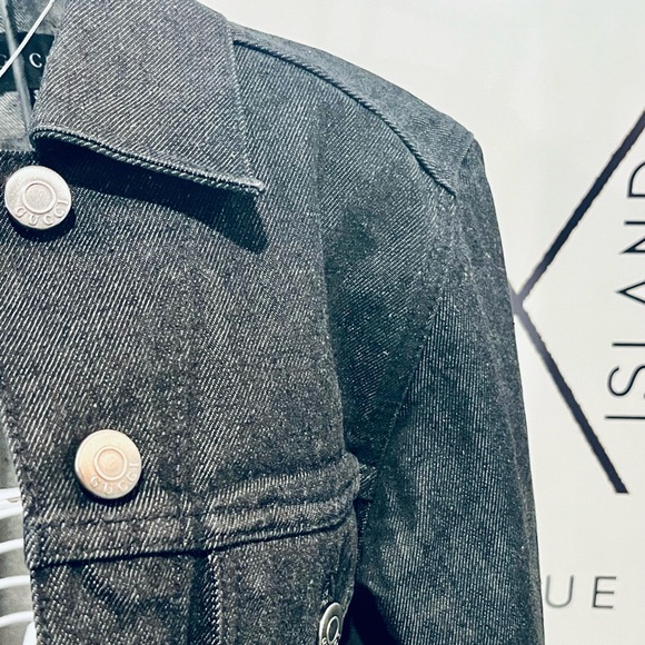 LUX ISLAND | Gucci by Tom Ford 1999 Black Logo Button Cotton Denim Jacket $900 - Picture 6 of 8